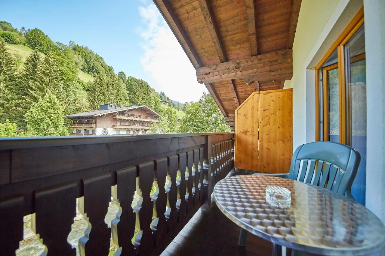 Haus Margarethe Appartements Saalbach-Hinterglemm Apartment
