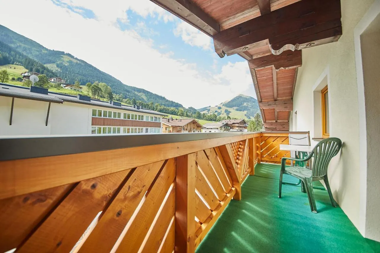 Haus Margarethe Appartements Saalbach-Hinterglemm 0*,  Austria